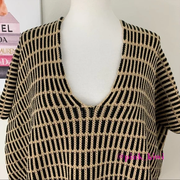 ⬇️REDUCED❗️ Free People Something Special Poncho Sweater - Picture 3 of 13